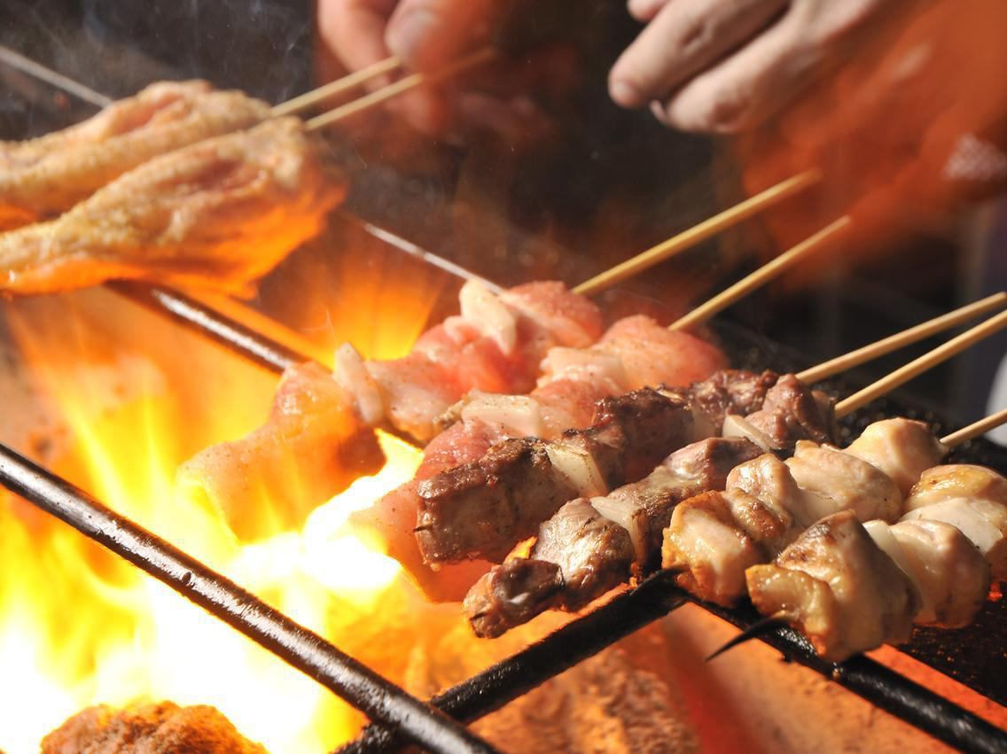 Exquisite skewers grilled with special Bincho charcoal from 99 yen! Raw is 380 yen all day♪