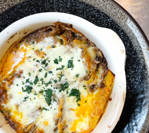 チーズたっぷりのラザニア