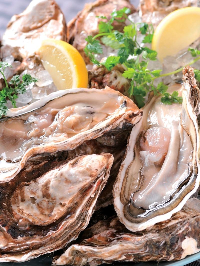 One oyster sent directly from Akkeshi is 250 yen (tax included)! A popular dish for women.