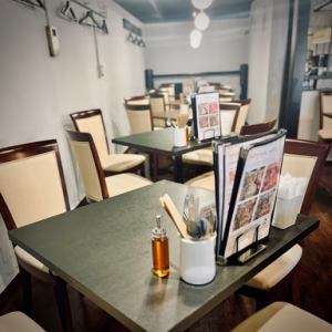Table seat