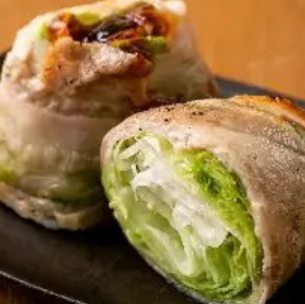 Crispy lettuce wrapped in pork