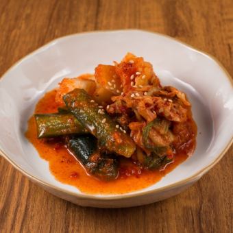 キムチ盛り合わせ