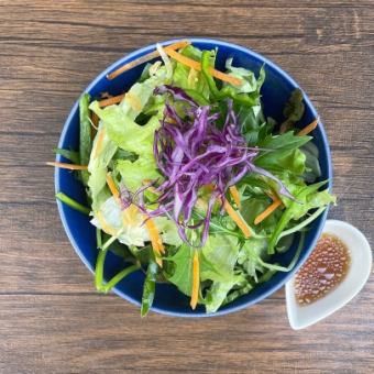 Wakka salad (yuzu dressing)
