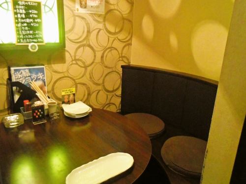 隠れ家のような個室