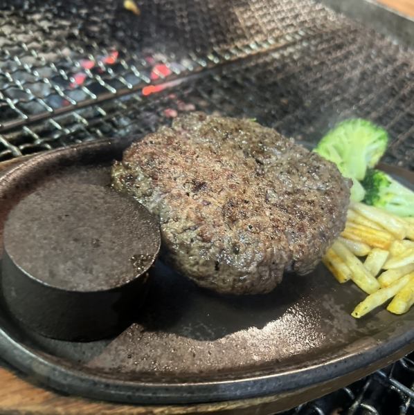 CILO ランチセット牛100% 炭火焼ハンバーグ