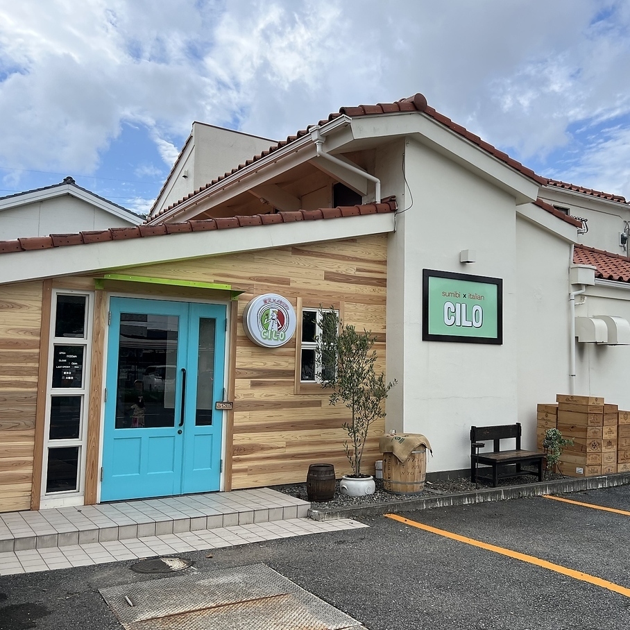 ランチ営業もやっています！お１人様もお気軽にどうぞ！