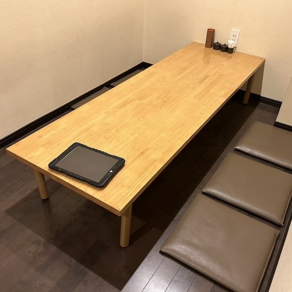 The tatami room seats are recommended for drinking parties!We have tatami rooms for 4 people and tatami rooms for 6 people.It is also possible to create seats for 10 people, so please feel free to contact us.Please use it for banquets and farewell parties!