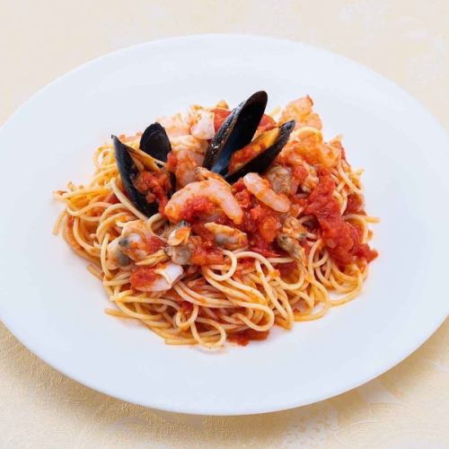 Seafood tomato sauce pasta (regular)