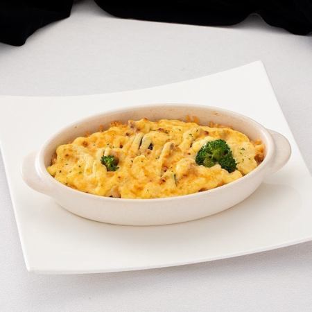 Doria-style baked chicken rice with cheese