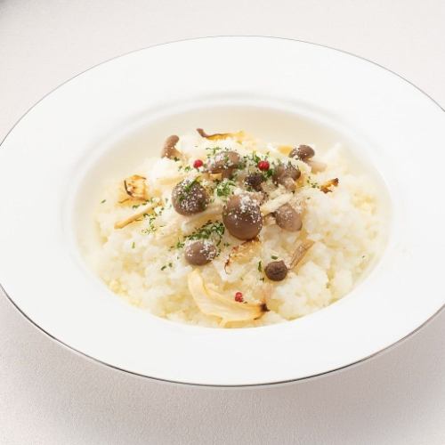 Milanese Risotto with Parmesan and Mushrooms