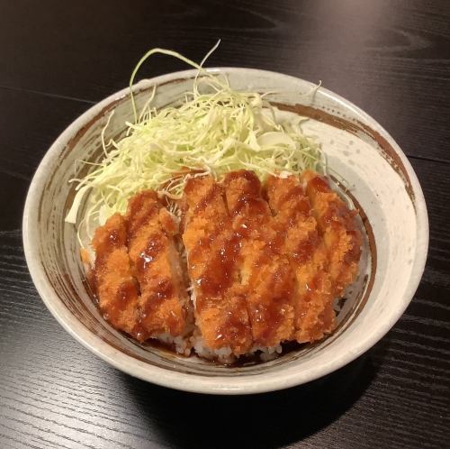 Sauce cutlet bowl ☆With Chinese soup