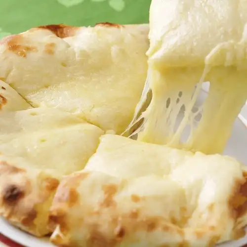 チーズナン