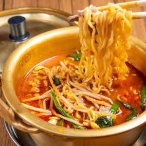 Korean hotpot ramen