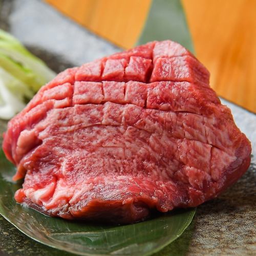 【さんじこだわりのお肉(2)】厚切りタン1枚(数量限定)