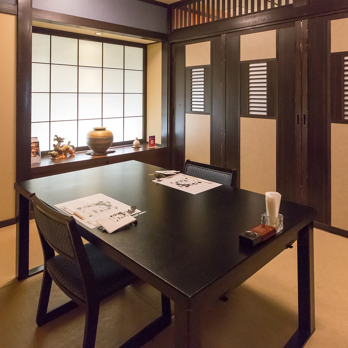 落ち着いた雰囲気でこだわりのお肉が楽しめる