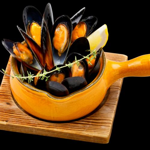 Mussels white wine steamed