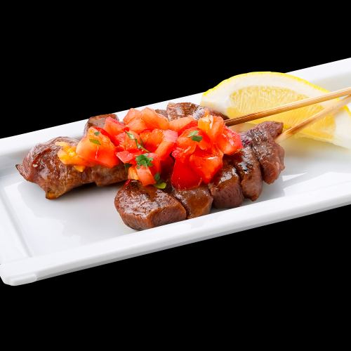 Beef tongue brochette with checca sauce (1 piece)