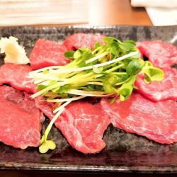 (Horse) Horse meat sashimi