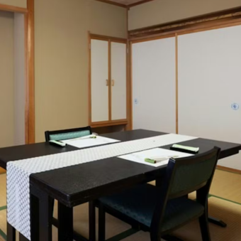4名掛け3室