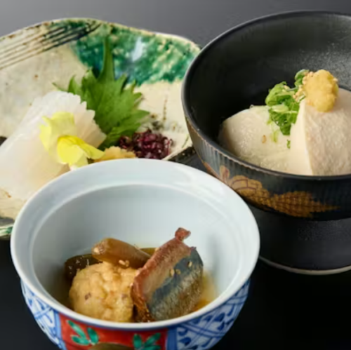 Fresh live squid and seafood