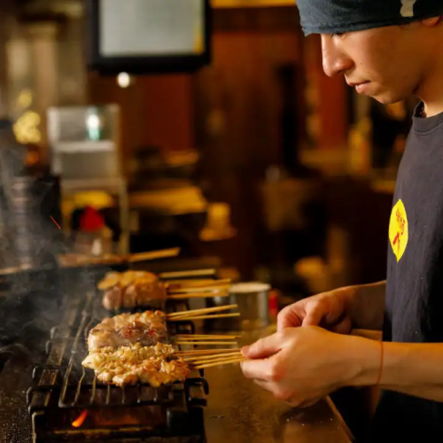 An exquisite yakitori grilled over charcoal by a skilled craftsman! Authentic yakitori skewered and prepared by hand every day!