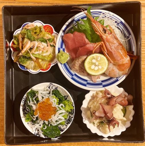 【名物料理忘年会プラン】 名物月夜野しいたけつくねや赤城牛のレアカツなど全8品 6000円(税込)