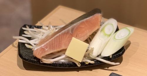 [海鮮] 鮭魚奶油/奶油烤貝類