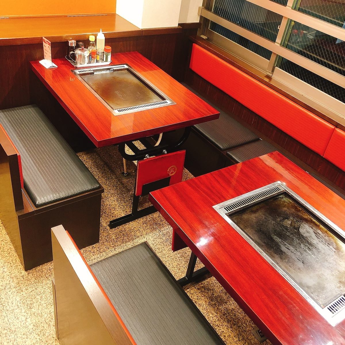 There is a beautiful BOX seat! It is ideal for banquet use in a convenient location 2 minutes on foot from the station ★