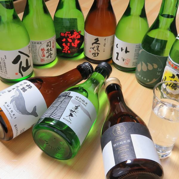 天ぷらや海鮮に合う各地の地酒も各種取り揃えております！