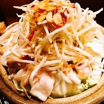 【人気】プリプリのモツを使ったもつ鍋