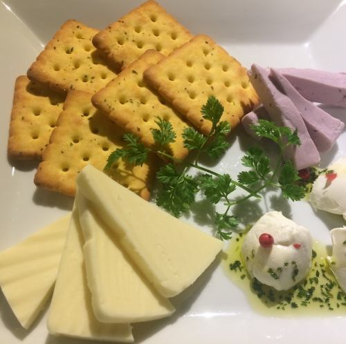 チーズ盛り合わせ