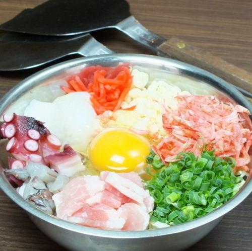 Mixed tempura (pork, octopus, shrimp, squid)