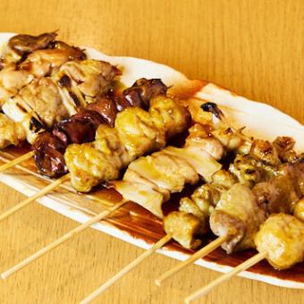 【《平日限定》全7品2H飲み放題付3500円】串焼き3種、だし巻き玉子など定番メニューの得々コース