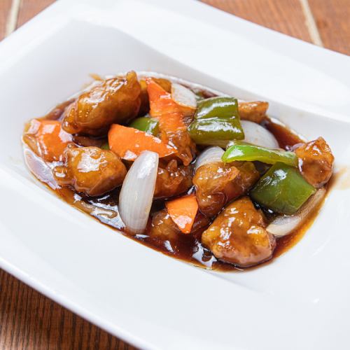 【大人気!!】酢豚/黒酢酢豚