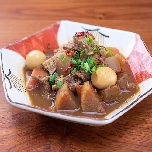 国産牛スジの赤味噌煮込み