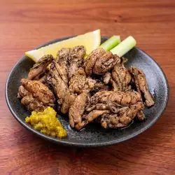 地鶏せせり山椒鉄板焼き