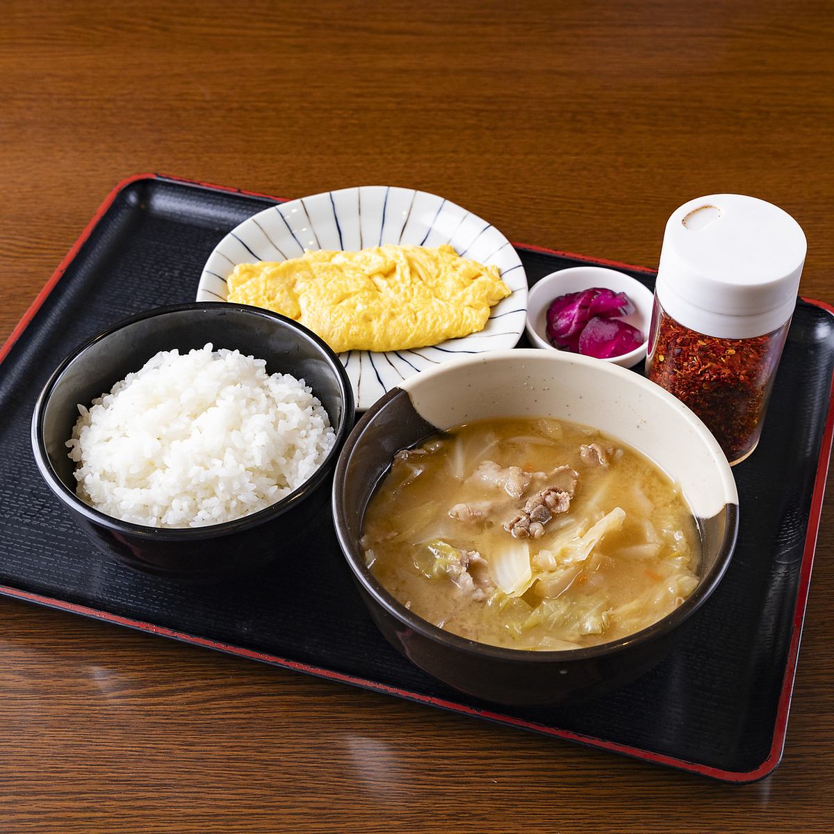堂山食堂ホワイティではランチもご用意致しております♪