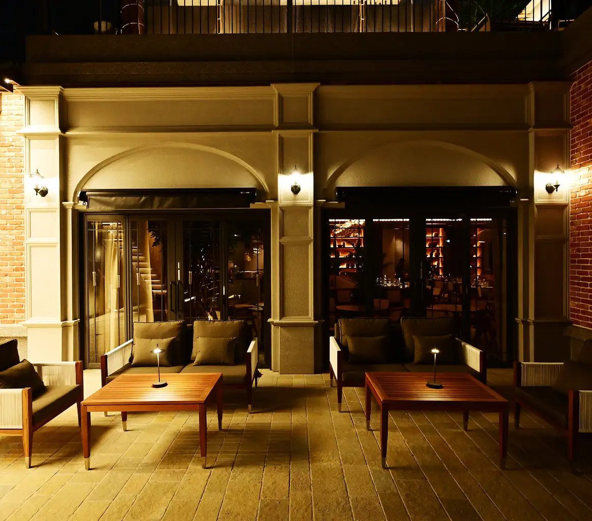 Just a 1-minute walk from Fushimi Station | Enjoy a perfect time in a sophisticated space with exquisite cuisine.