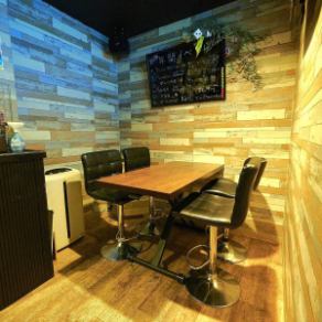 10名様よりお電話にて予約を承っております。※1週間前までのご予約が必要です。