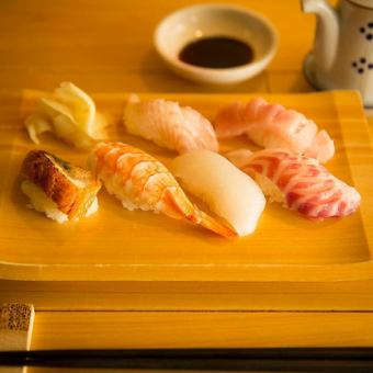 [Banquet] Sushi course with 7 dishes including 6 nigiri sushi and 5 kinds of sashimi assortment, 4,500 yen