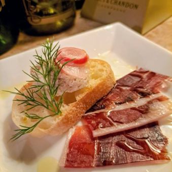 【12/23~12/27】POLLOのクリスマスディナーコース《予約制・20組限定》(飲み物別)8000円(税込)