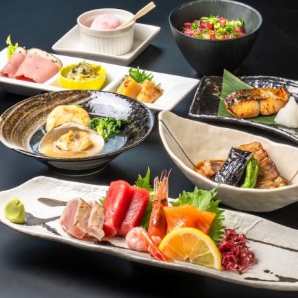 春夏套餐【富士套餐】－包含7道日式和西式菜餚，其中有4種刺身！奢華★ 6000日元，含無限暢飲