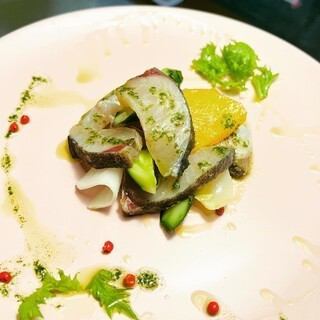 【120分飲放付き】カルパッチョ・キッシュ・燻製・デザート等お料理充実コース♪ 5900円　