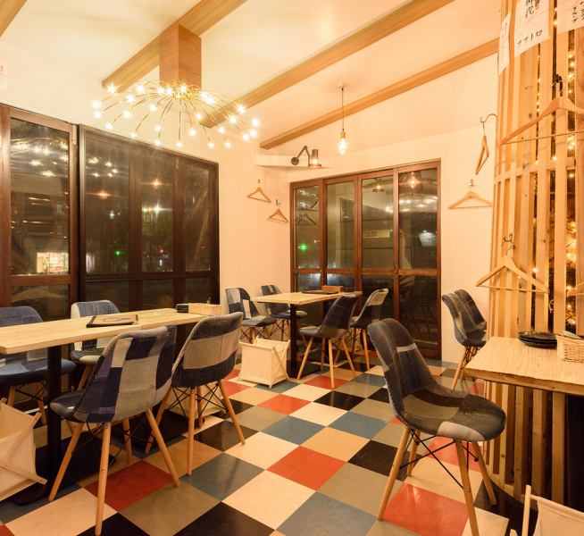 The pop-up interior is perfect for social media, and is a space where you can enjoy delicious food and drinks!We also have screens available.It is also possible to watch sports and broadcast videos! It is perfect for after-parties and parties of 18 people or around 30 people who also make use of the terrace space.