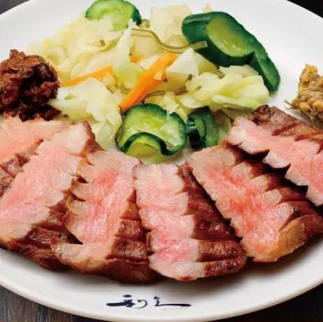 Gyutan Gokuyaki (grilled beef tongue) 1 slice, 2 slices: 946 yen (tax included)