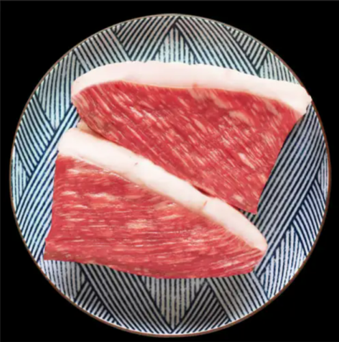 [Limited Quantity] Broiled A5/B5 Rank Sendai Beef with Black Pepper