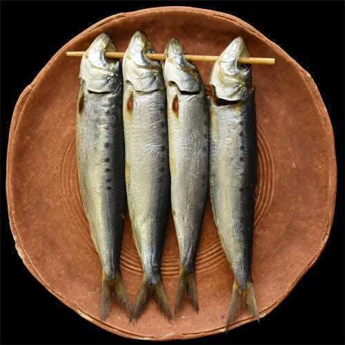 目刺しいわし（４本）
