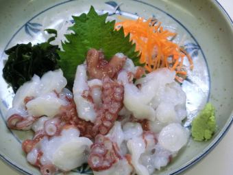 Live sea cucumber / Atka mackerel / Atka mackerel / Sashimi / Kajika / Herring / Flatfish / Aburako / Tuna / Fugu