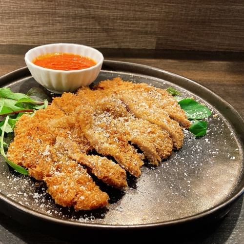 Domestic pork cutlet with tomato sauce