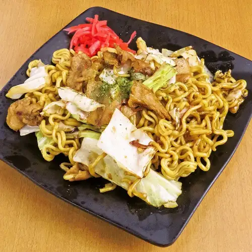 豚野菜焼きそば（ソース・塩）